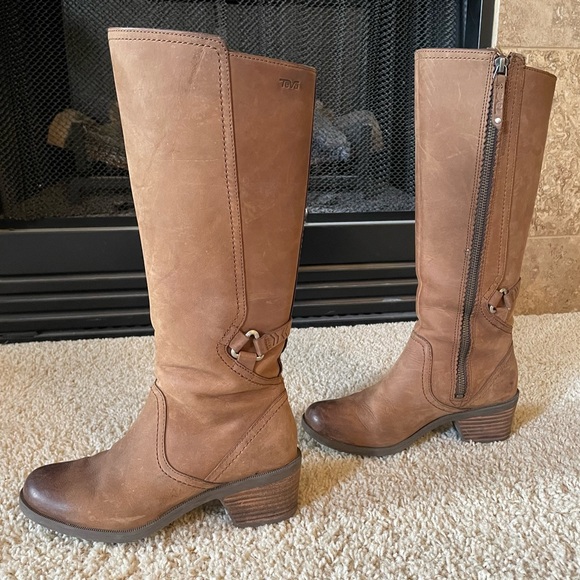 Teva Waterproof Foxy Tall Calf Riding Boots Like New Brown Tan - Picture 2 of 8